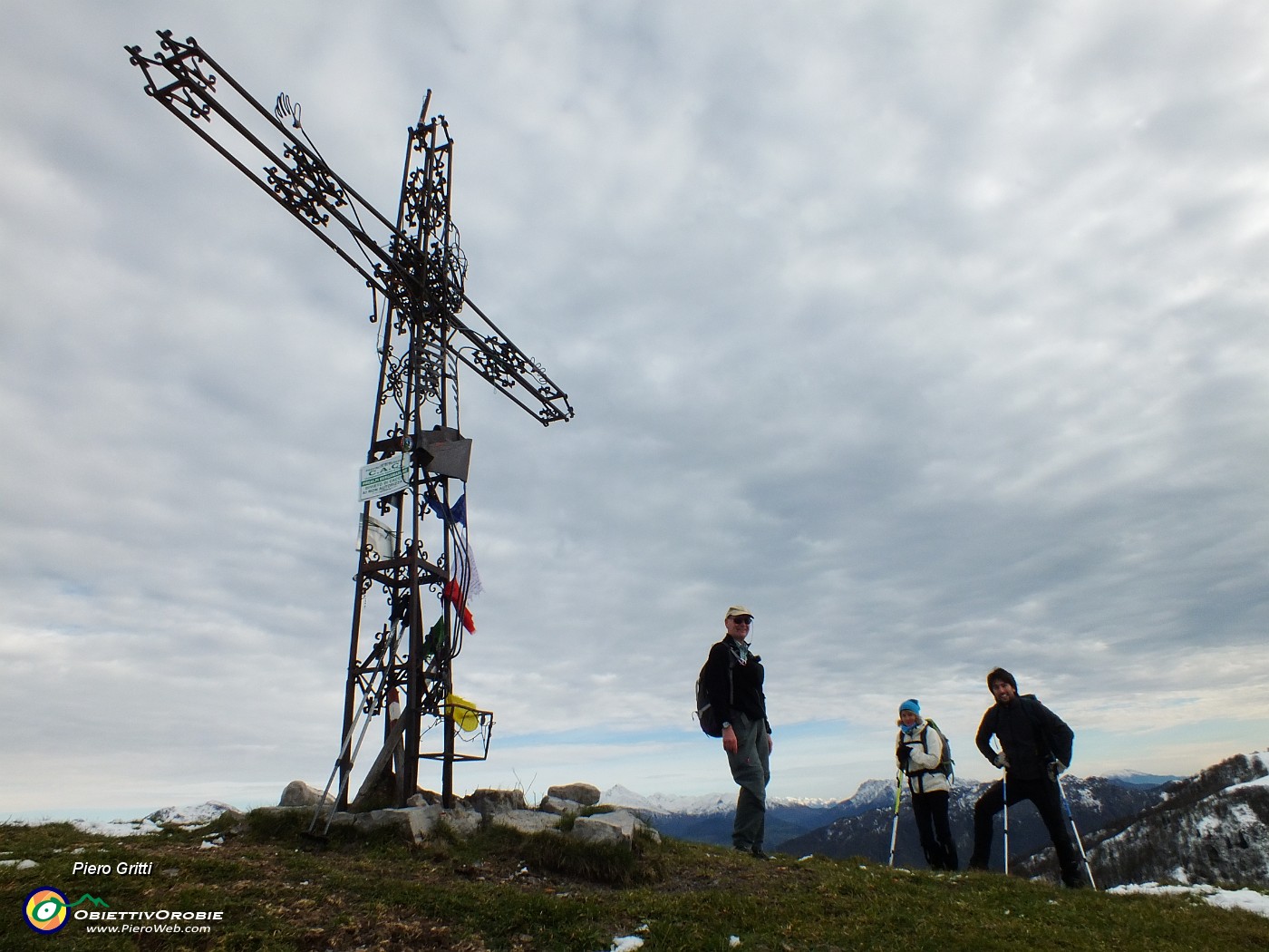 24 Alla croce dello Zuc di Valbona (1546 m).JPG